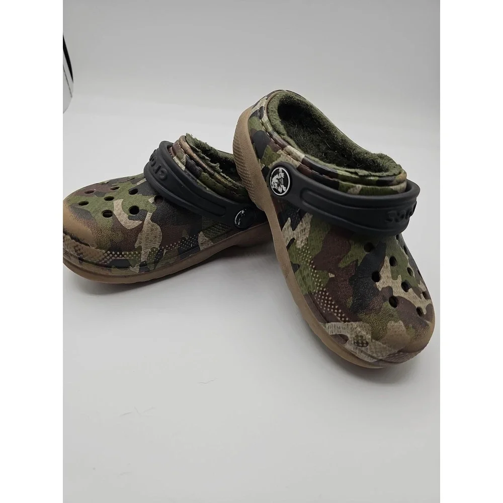 Crocs Camo 8 SLIP ON WITH STRAP Kids A1